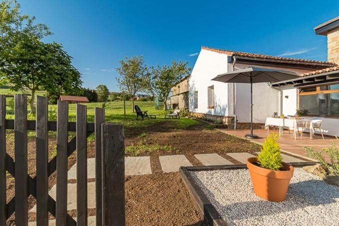Llulla.Es Villa Cortiguera Ngoại thất bức ảnh