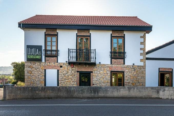 Llulla.Es Villa Cortiguera Ngoại thất bức ảnh